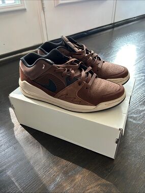 Nike Jordan Stadium 90 Brown Low-Top Casual Sneaker with Black Swoosh - Men